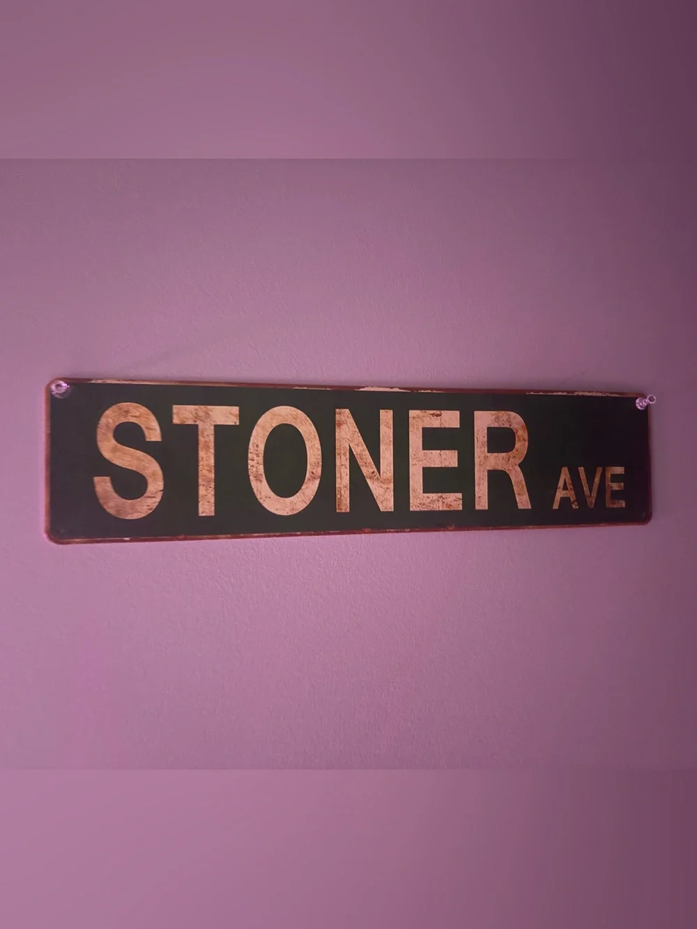 Vintage-Style 'Stoner Ave' Wall Sign - Black and Gold